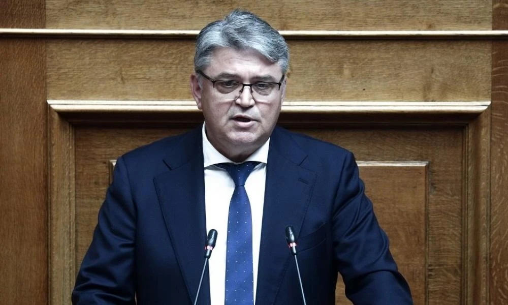 Νατσιός: "Το δημόσιο χρέος της Ελλάδος παραμένει μεγάλο"